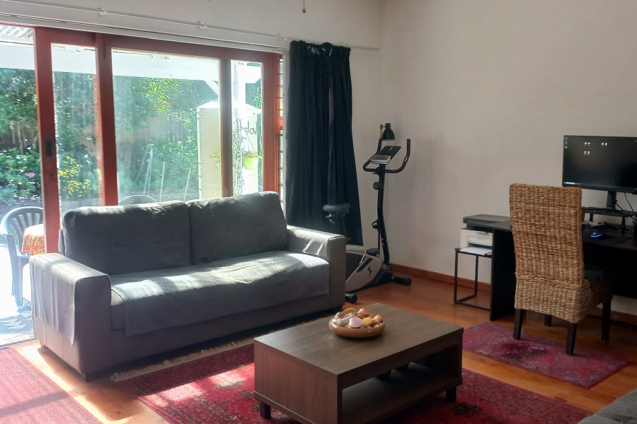 5 Bedroom Property for Sale in Kingfisher Creek Western Cape